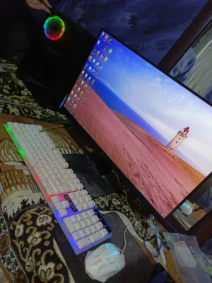 جهاز كمبيوتر جيمنج للبيع