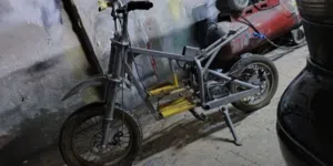مطلوب شصي دراجة razor بسعر وحالة كويسة