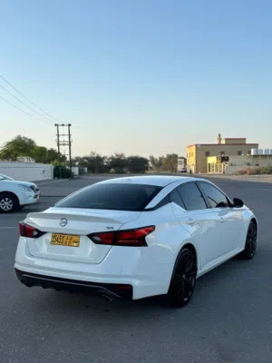 Used Nissan Altima in Muscat