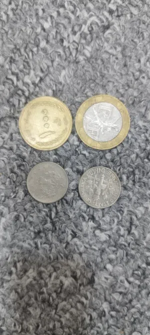عمله اجنبيه