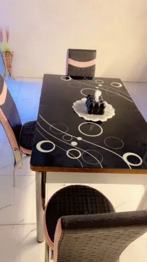ميز طعام مع 3 كراسي
