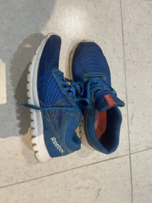 Reebok 45.5 size 8 kd