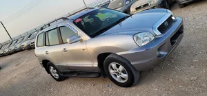 Used Hyundai Grand Santa Fe in Al-Mahrah