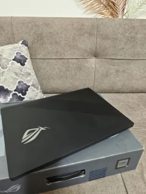 Asus Rog Strix Scar 18 RTX5090 Core 9 Ultra جديد بسعر مغري جدا