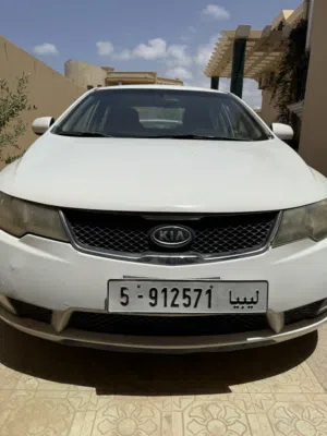 Used Kia Cerato in Tripoli
