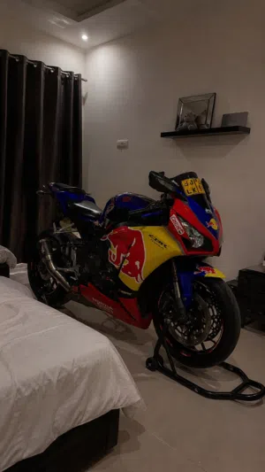 CBR 1000 RR