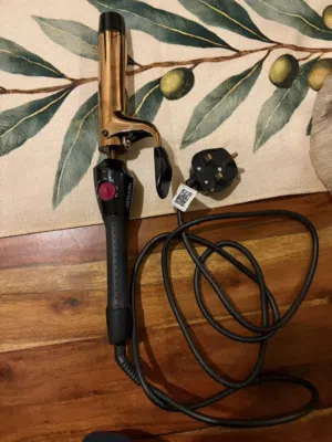 Revlon Curling Iron – Black & Gold