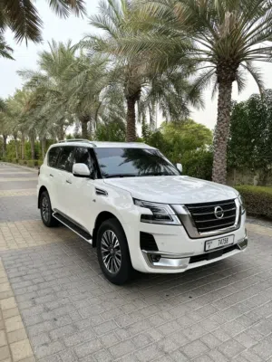 SUV Nissan in Dubai