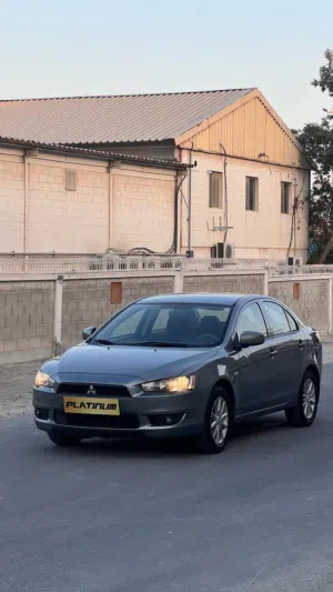 متسوبيشي لانسر موديل 2016 وكالة البحرين نظيف جداً وبحالة ممتاز حجم المحرك 1.6L