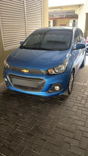 17 KMPL 2016 SPARK CAR MINT CONDITION WITH COMPREHENSIVE INSURANCE