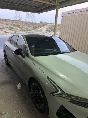 Used Kia K5 in Um Al Quwain