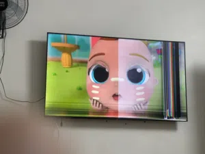 شاشه جي جارد 65 انش سمارت مكسوره للبيع