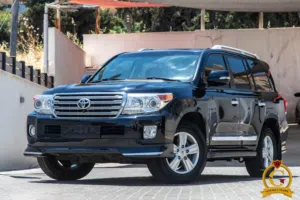 Toyota Land Crusier 2014 V6  السيارة مميزة جدا و قطعت مسافة 166,000 كيلو متر فقط