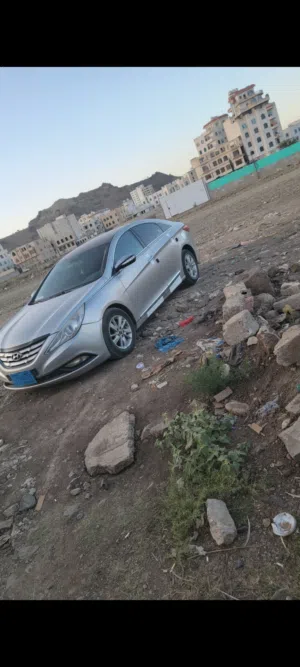 سوناتا 2012 للبيع