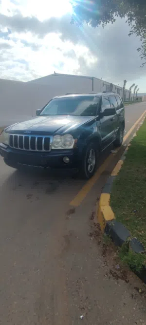 2007jeep cherokee 57 hemi