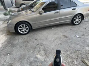 مرسيدس c180 بحالة ممتازة