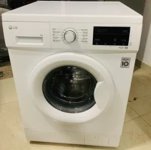 LG 7kg fully inverter frontload washing machine for sale