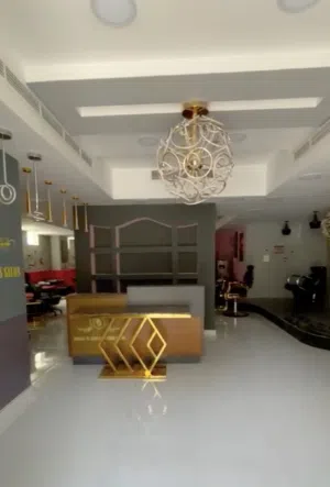 عنوان الإعلان بالعربي صالون سيدات للإيجار في النهدة الشارقة مع باركن وبموقع حيوي