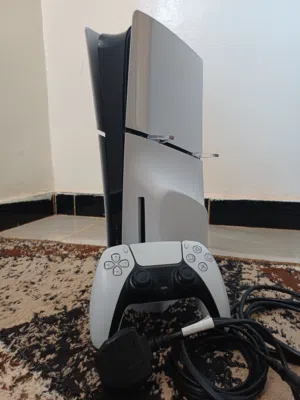 بلايستيشن فايف سلم شبه جديد اقرا الوصف