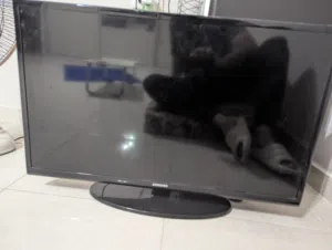 Samsung 32 inch TV