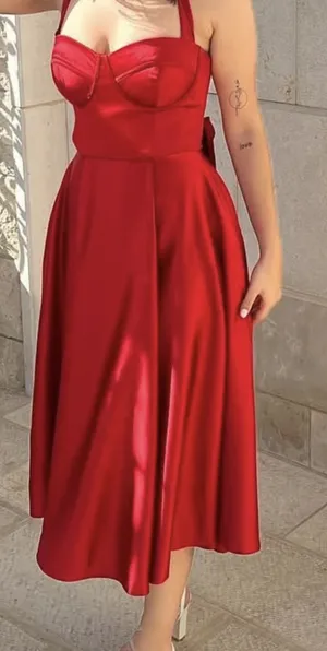 Others . M . Red . Used2