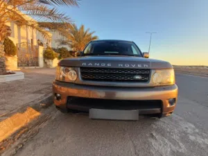 Used Land Rover Range Rover in Zarqa