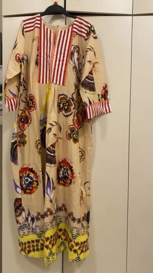 فستان جلابية جديدة غير ملبوسة من قبل خامة روعة وفخمة very nice quality dress brand new!