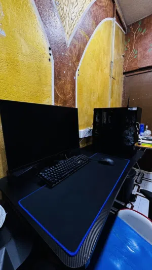 Pc تحميعه متسوطه
