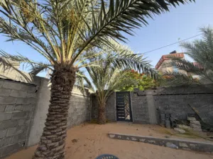 240 m2 3 Bedrooms Townhouse for Sale in Tripoli Al-Bivio