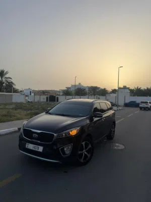Kia Sorento V6 2018 EX – Low Mileage