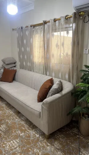 للبيع مجموعه اغراض