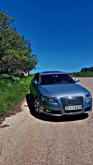 سيارة أودي A6 2009 قصة ال2010 فضي بحالة ممتازة مع مواصفات تقنية وداخلية فاخرة