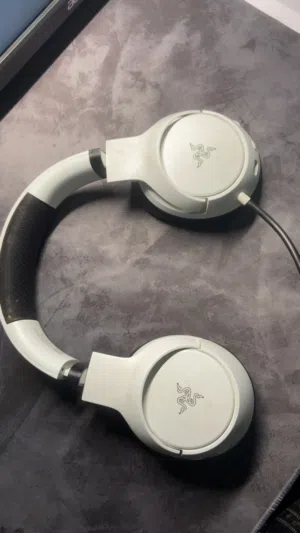 سماعات قيمنق بلوتوث للبيع