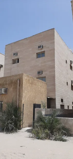 شقق للإيجار للشركات والأفراد بالجليب مقابل استاد الشيخ جابر مباشرة