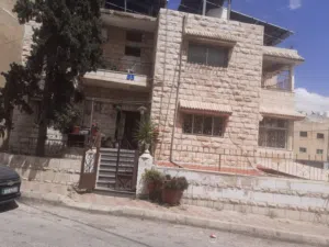 157 m2 3 Bedrooms Apartments for Sale in Amman Marka Al Shamaliya