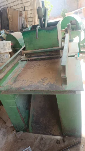 ماكينه فرم نجارة مع الديسكو