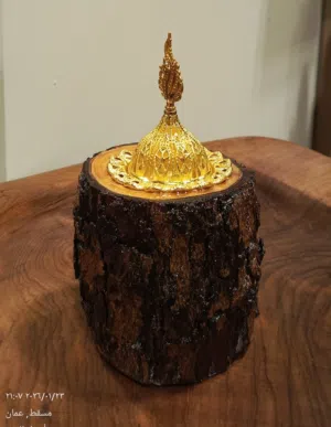 مبخره من جذع شجره