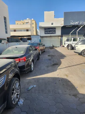 محل اصلاح مركبات وجير للبيع للجادين فقط