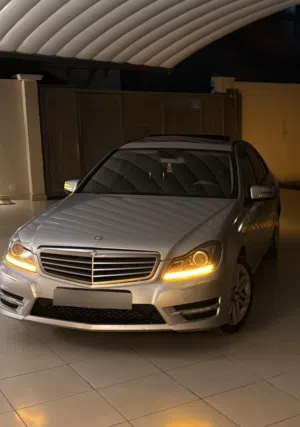 مرسيدس-بنز c200