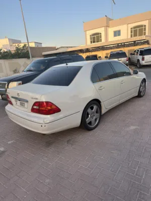 لكزس 430 موديل 2001