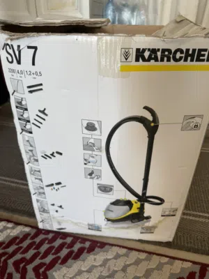 مكينة التنظيف بالبخار ومكنسة water/Dry من شركة KARCHER الألمانيه