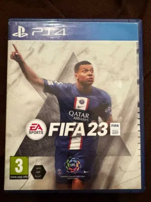 فيفا23  للبيع حالته جيده جداً اللعبه نضيف ومناسبه للي بدو يلعب كره قدم بسعر ممتاز بدل شراء جديد