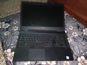 لابتوب للبيع