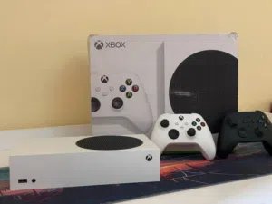 xbox s s مستعمل نضيف مش مقضوض