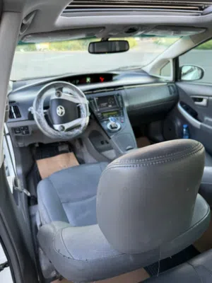 Used Toyota Prius in Amman