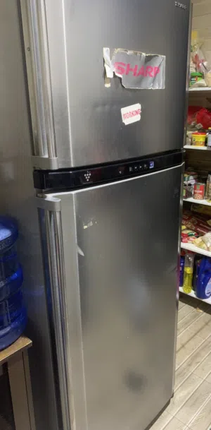 Frige sharp for sale