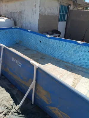 مسبح كبير طول5 متر وعرض2ونص متر وعمق1 متر ب125 الف