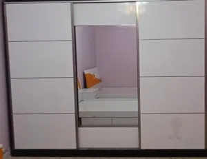 دولاب سحاب كبير