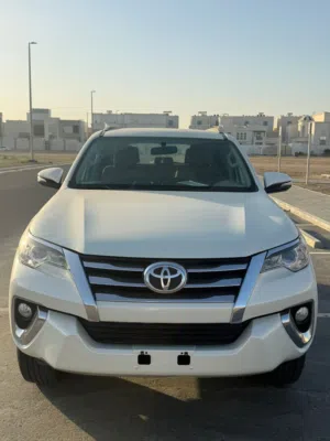 تايوتا فورشنر 2019 Gxr سته سلندر