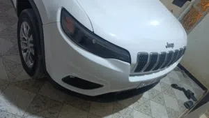 Used Jeep Grand Cherokee in Basra